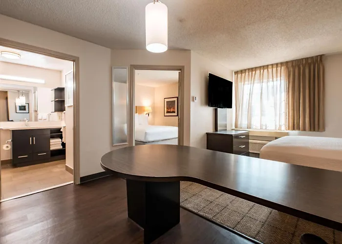 Sonesta Simply Worth Hotel 3*