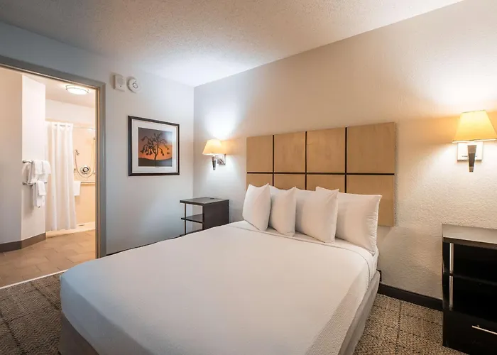 Sonesta Simply Worth